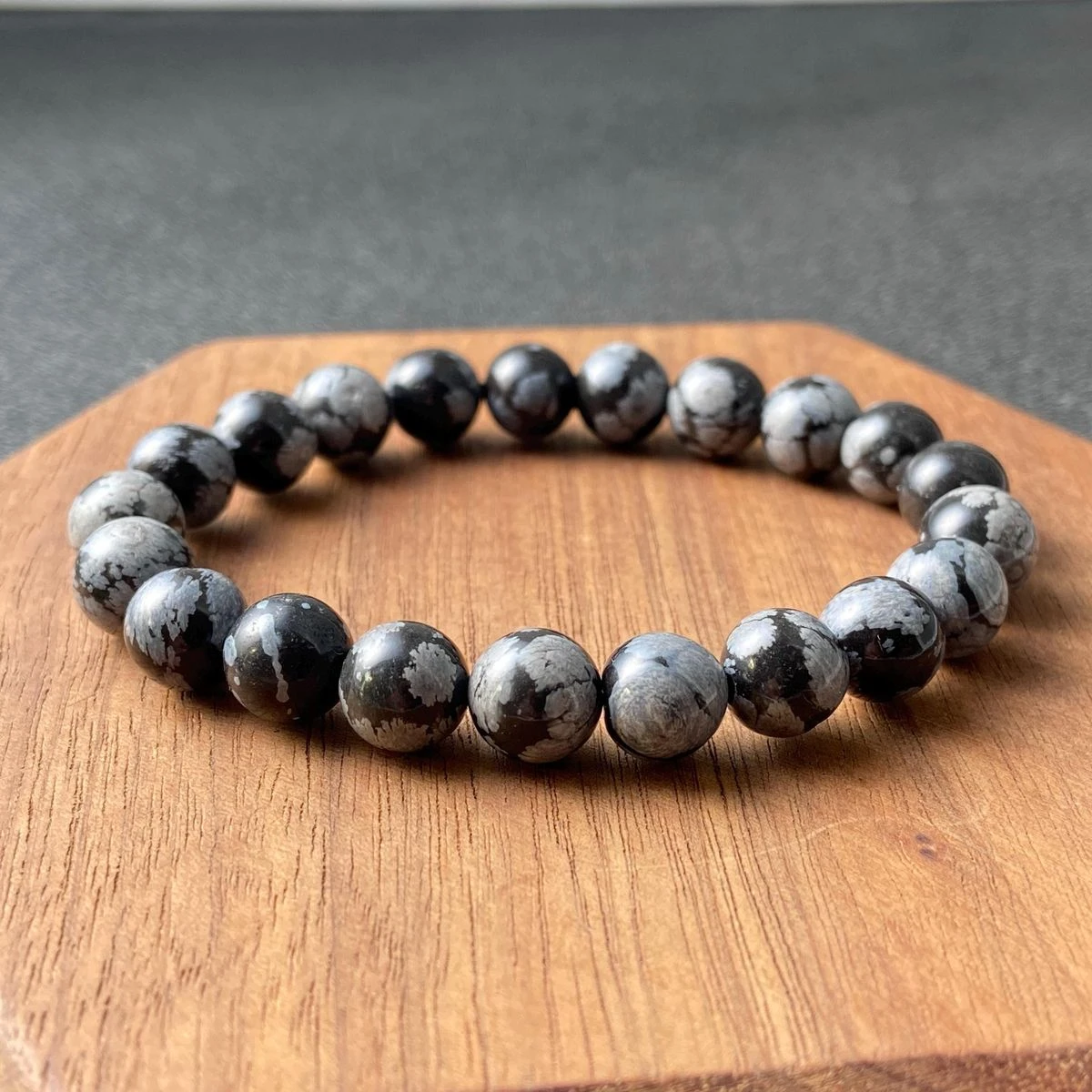Snowflake Obsidian Bracelet – Protection & Balance Crystal Bracelet