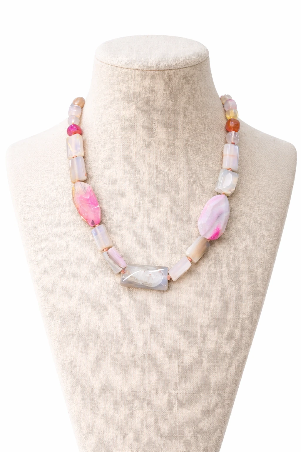 Pink Quartz (Rose Quartz) – Love, Healing & Emotional Balance Crystal